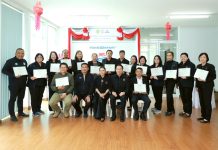 ผู้อำนวยการ อ.ส.ค. มอบเกียรติบัตรองค์กรคุณธรรม ประจำปีงบประมาณ พ.ศ. 2568 “ระดับคุณธรรมต้นแบบ” S 34431032