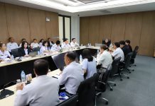 การประชุมหารือแนวทางการแก้ปัญหาวิกฤติขององค์การส่งเสริมกิจการโคนมแห่งประเทศไทย (อ.ส.ค.) S 33849385