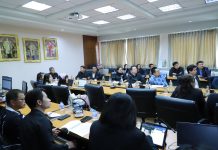 ประชุมหารือแนวทางบริหารจัดการน้ำนมโคของศูนย์รวบรวมน้ำนมดิบ S 40042529
